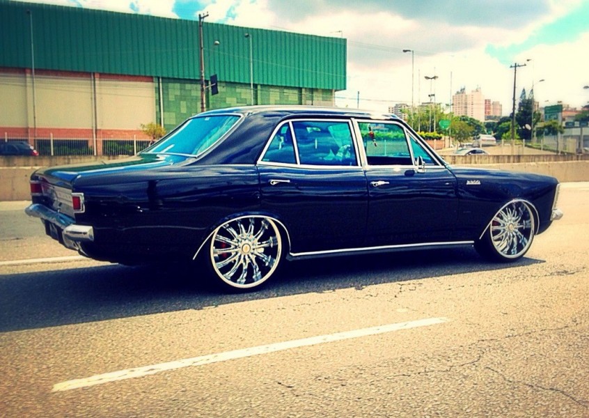 Carros de Leitores: Opala 1971 Turbo