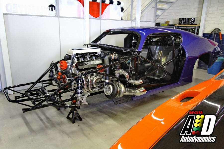 Camaro Pro Mod de Jader Krolow: nova estrutura, nova pintura e motor no lugar!