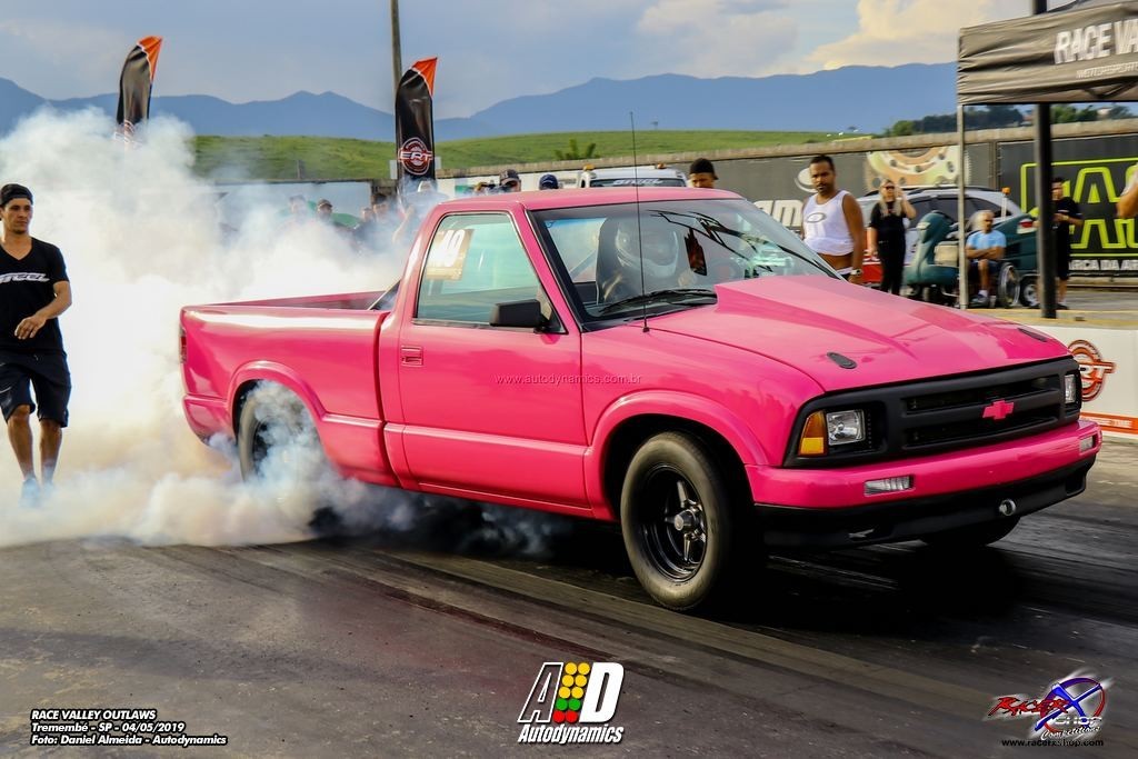 RACE VALLEY OUTLAWS MAIO - 5 MULHERES ACELERANDO